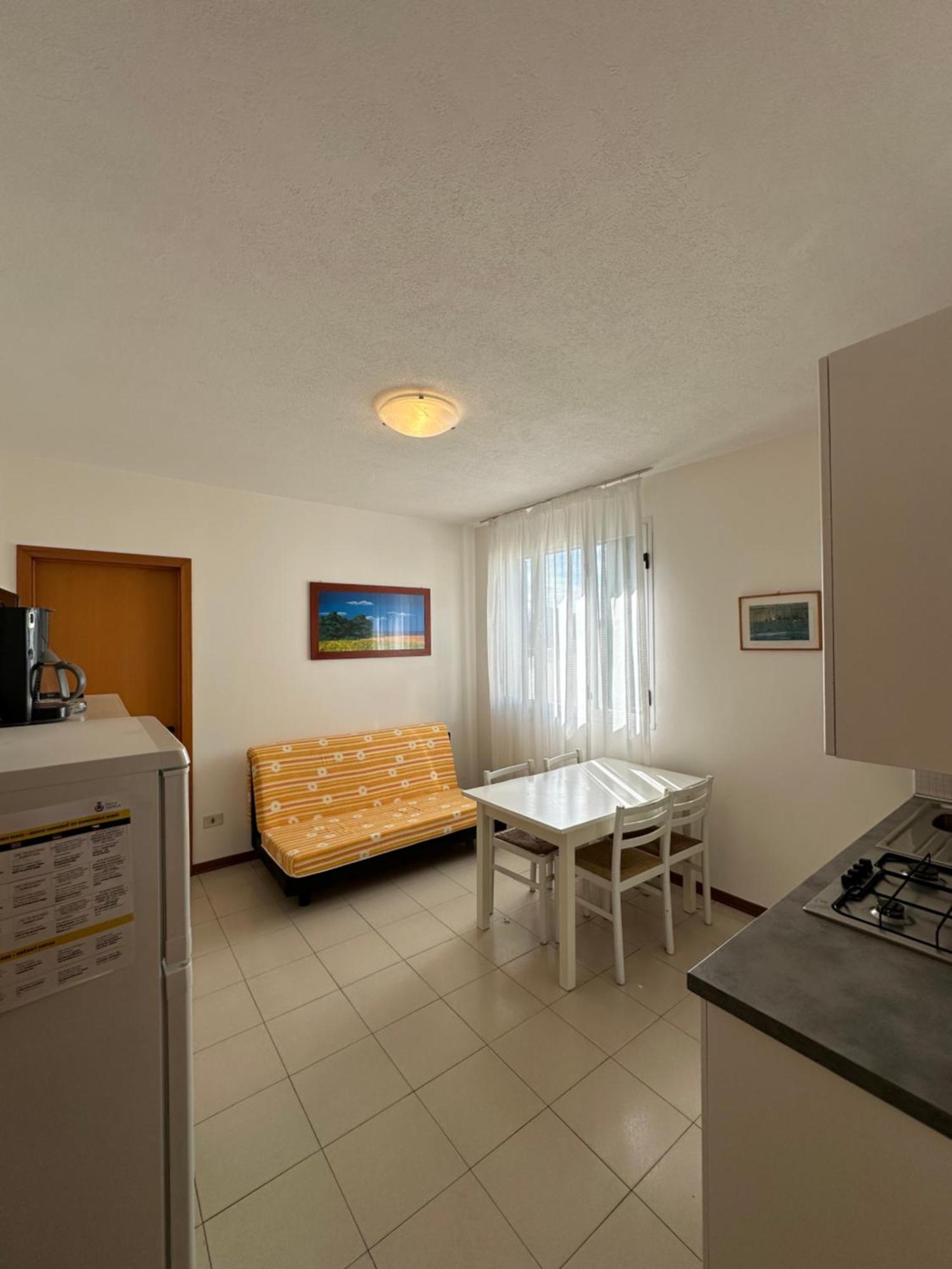 Villaggio Luna Swimmingpool- Agenzia Cocal