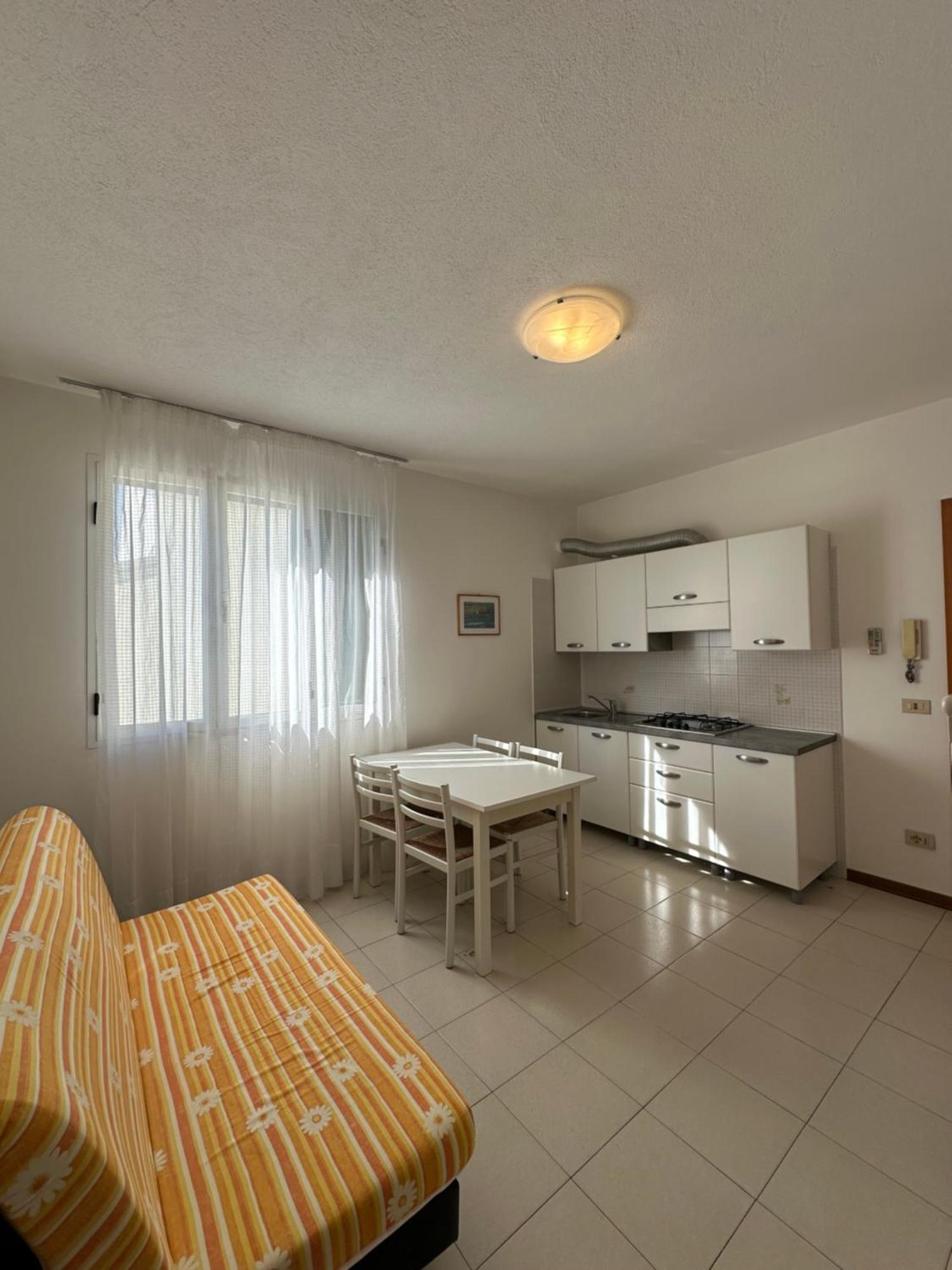 Villaggio Luna Swimmingpool- Agenzia Cocal *