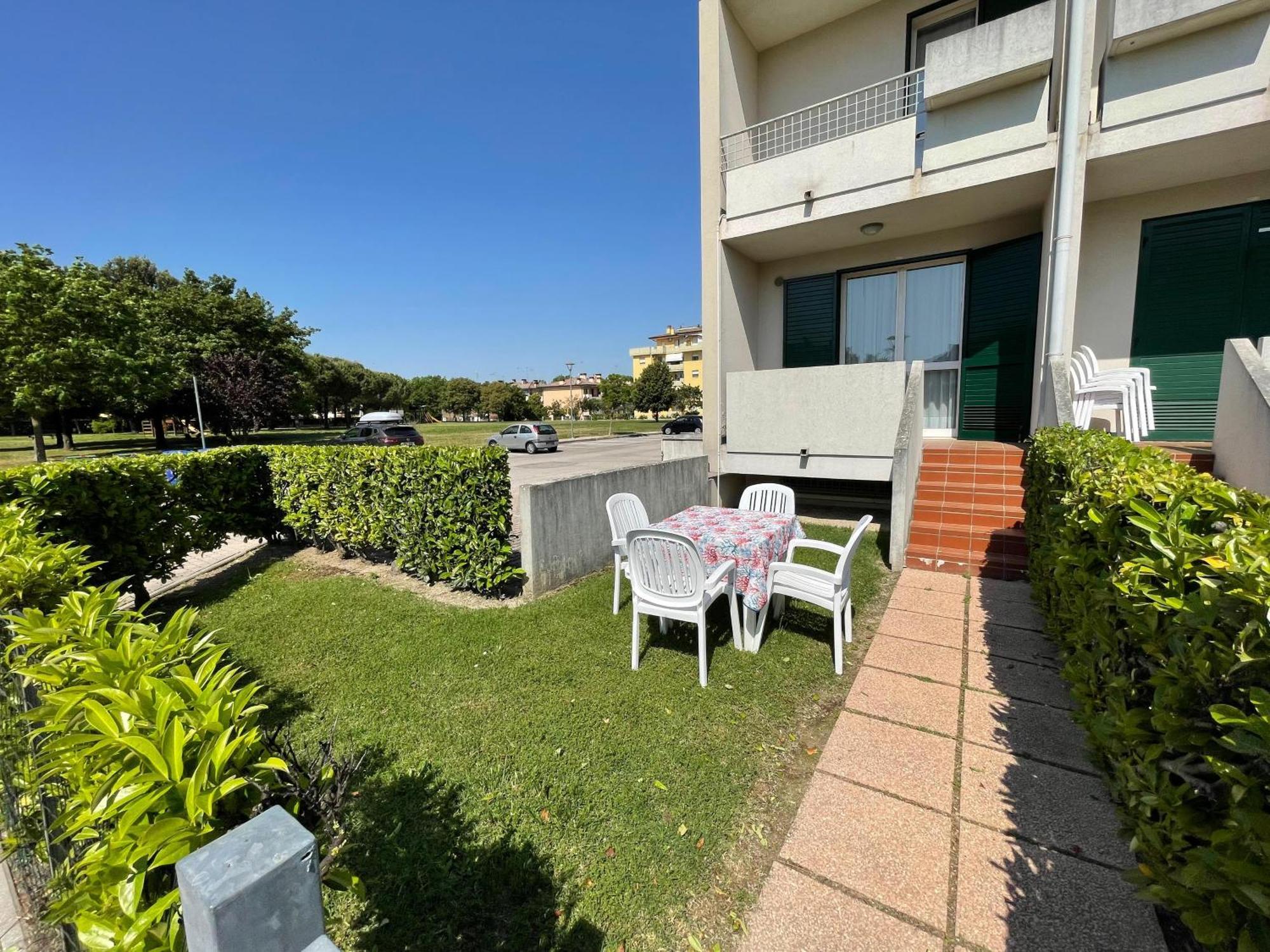 Villaggio Luna Swimmingpool- Agenzia Cocal Caorle