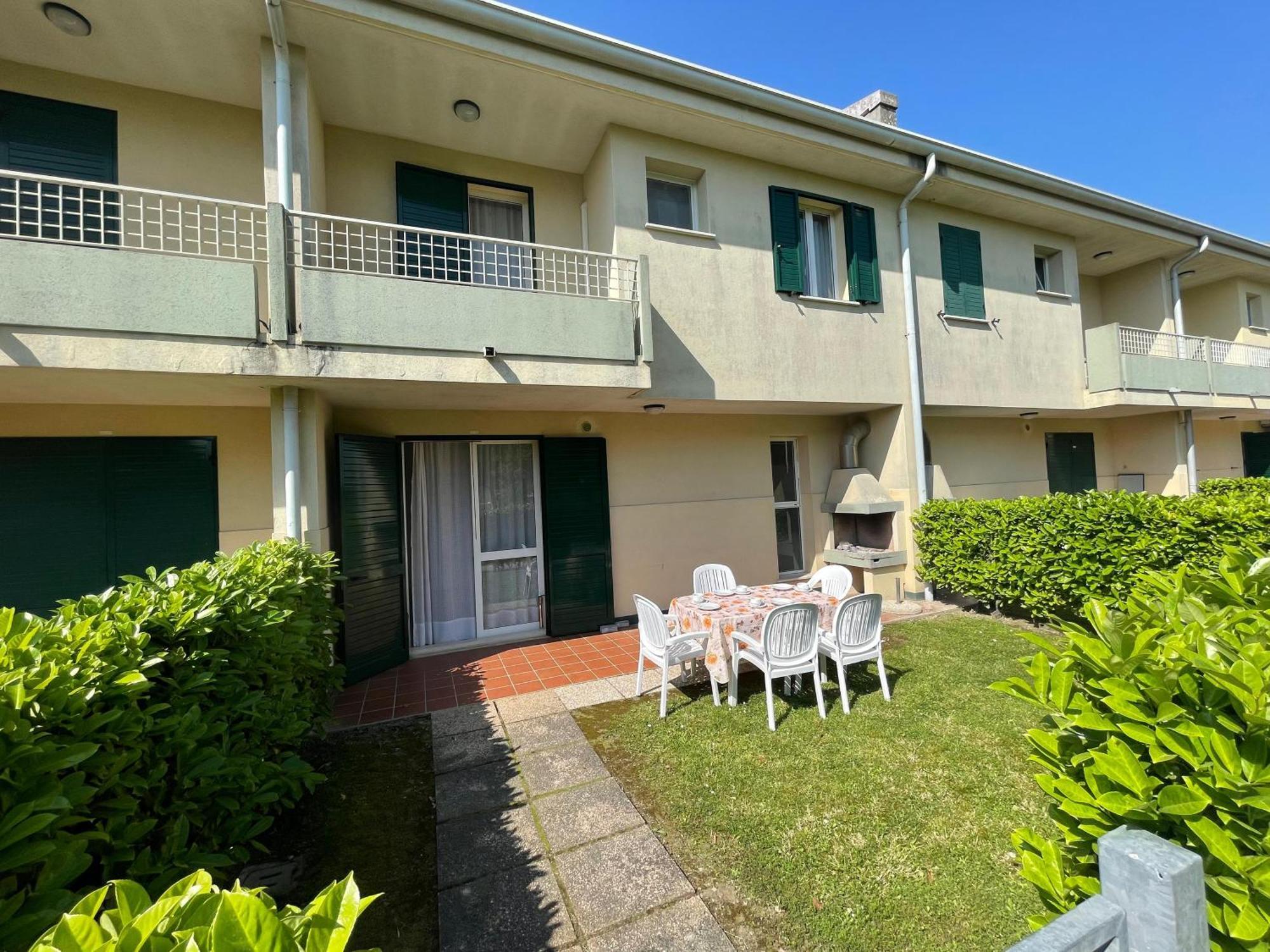Apartment Villaggio Luna Swimmingpool- Agenzia Cocal