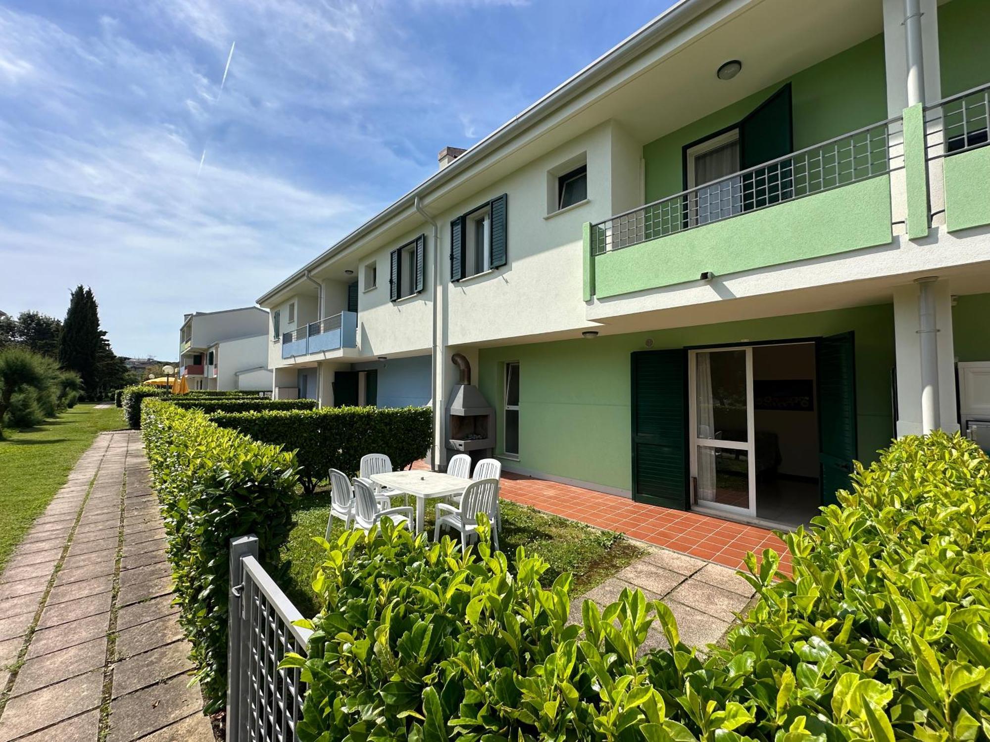 Apartment Villaggio Luna Swimmingpool- Agenzia Cocal *