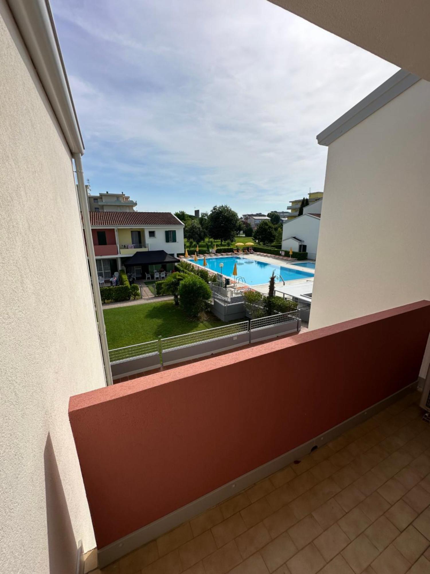 Villaggio Luna Swimmingpool- Agenzia Cocal